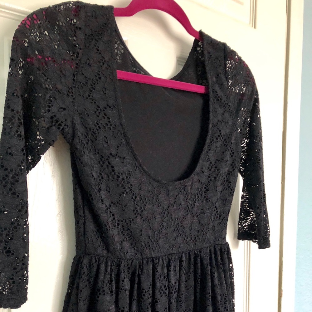 LBD 🖤 - Picture 2 of 2